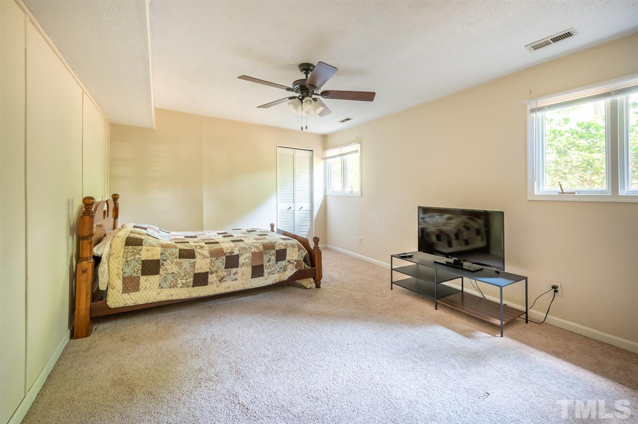 4000 Castle Court Raleigh, NC 27613 - Photo 19 of 29