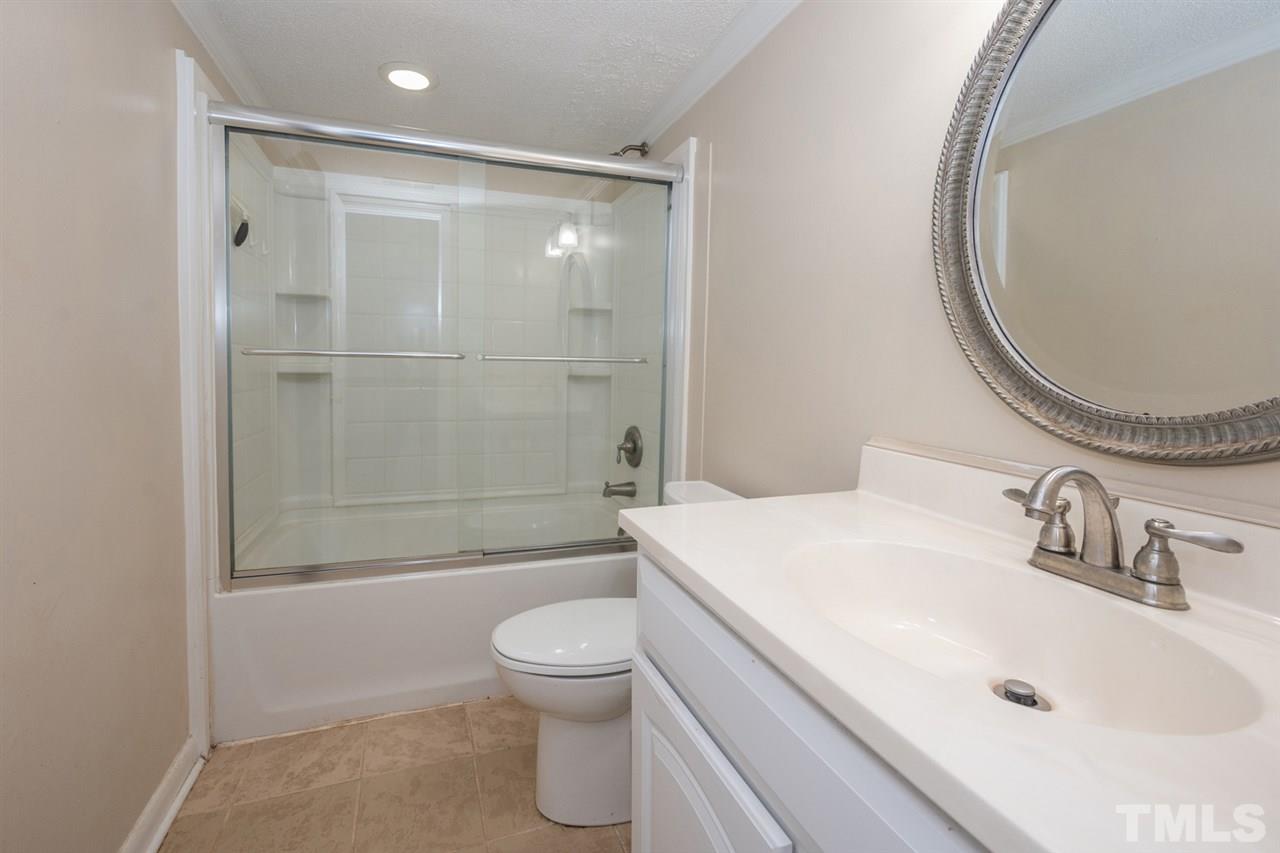 4000 Castle Court Raleigh, NC 27613 - Photo 21 of 29