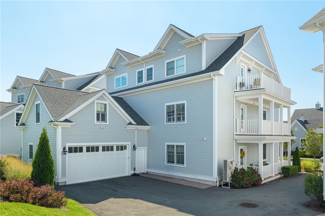 10 Kettle Point Avenue East Providence, RI 02914 - Photo 26 of 28