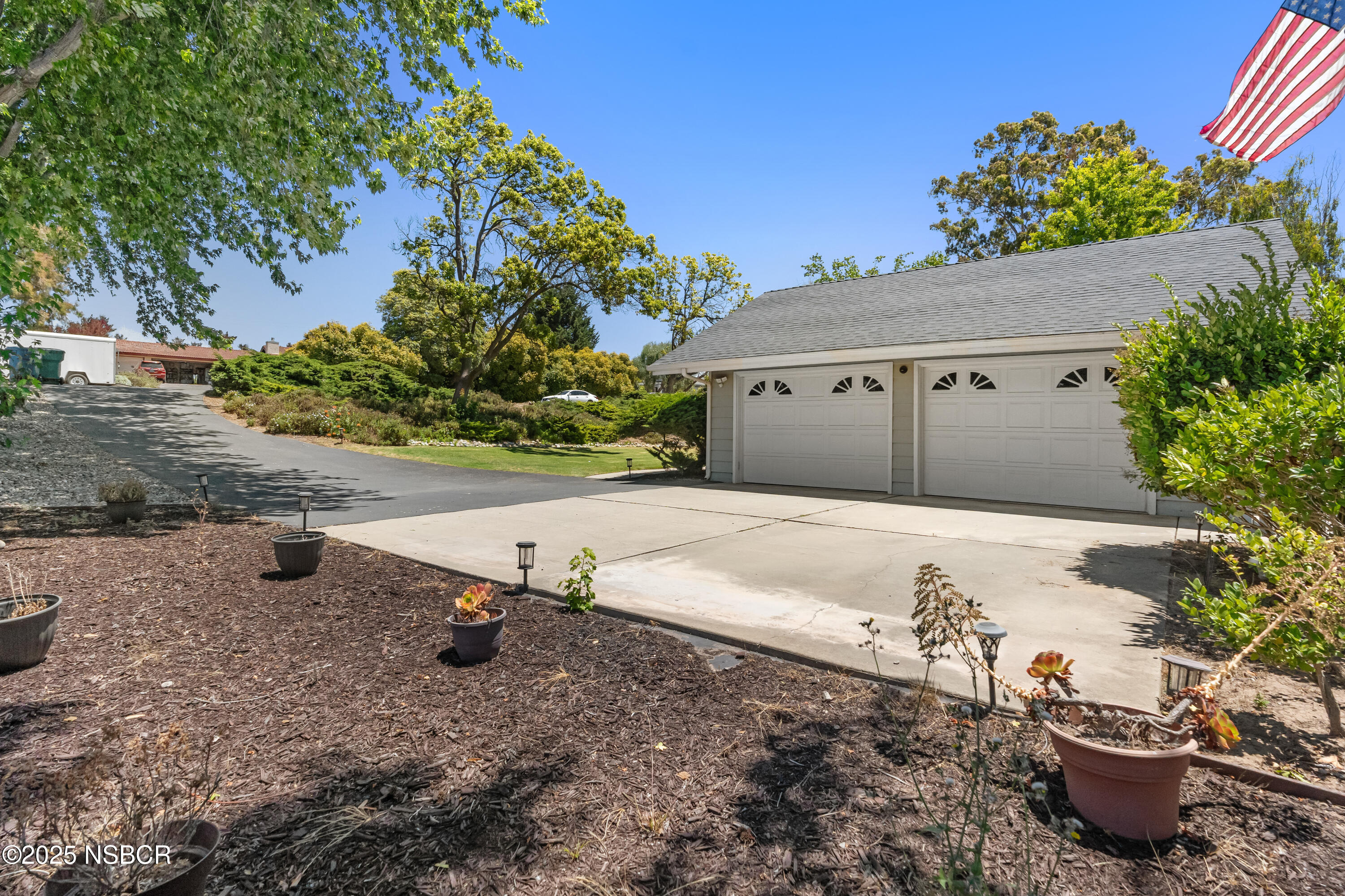 181 Eucalyptus Road Nipomo, CA 93444 - Photo 3 of 36 a view of a backyard of the house