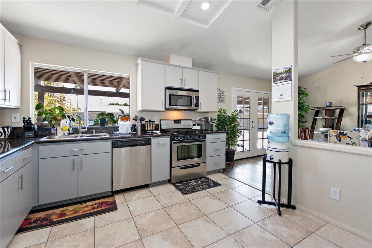 68335 Tortuga Road Cathedral City, CA 92234 - Photo 14 of 31 12-Kitchen - Copy