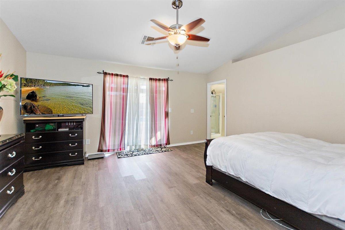 68335 Tortuga Road Cathedral City, CA 92234 - Photo 16 of 31 14-Primary Bedroom - Copy