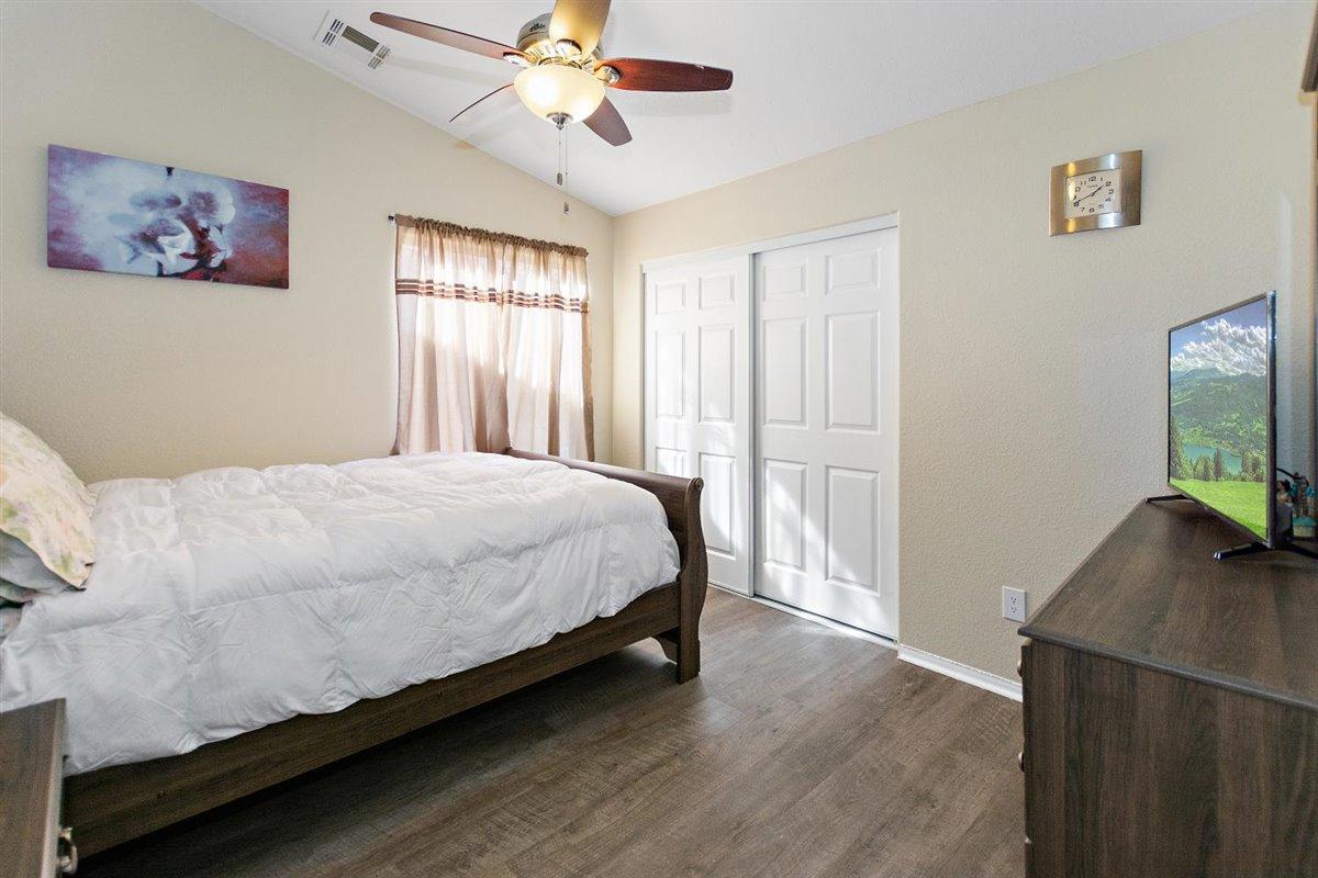 68335 Tortuga Road Cathedral City, CA 92234 - Photo 21 of 31 19-Bedroom 3