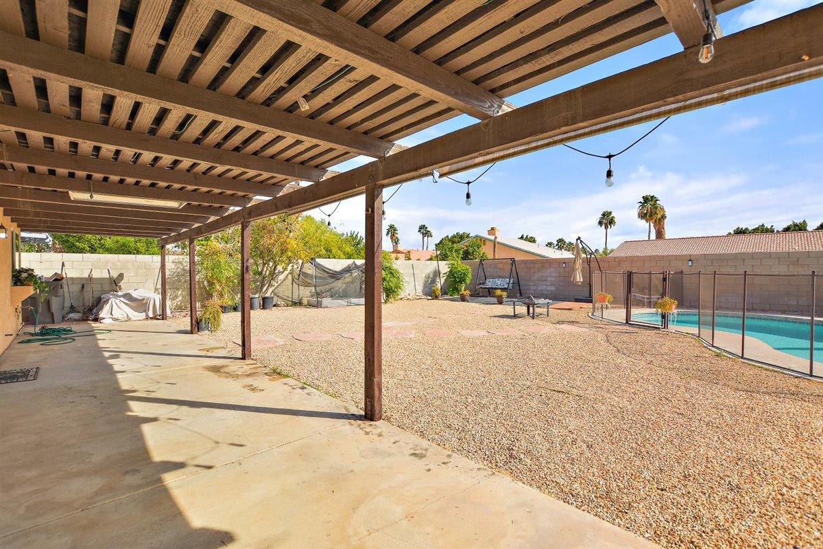 68335 Tortuga Road Cathedral City, CA 92234 - Photo 29 of 31 23-Back Patio
