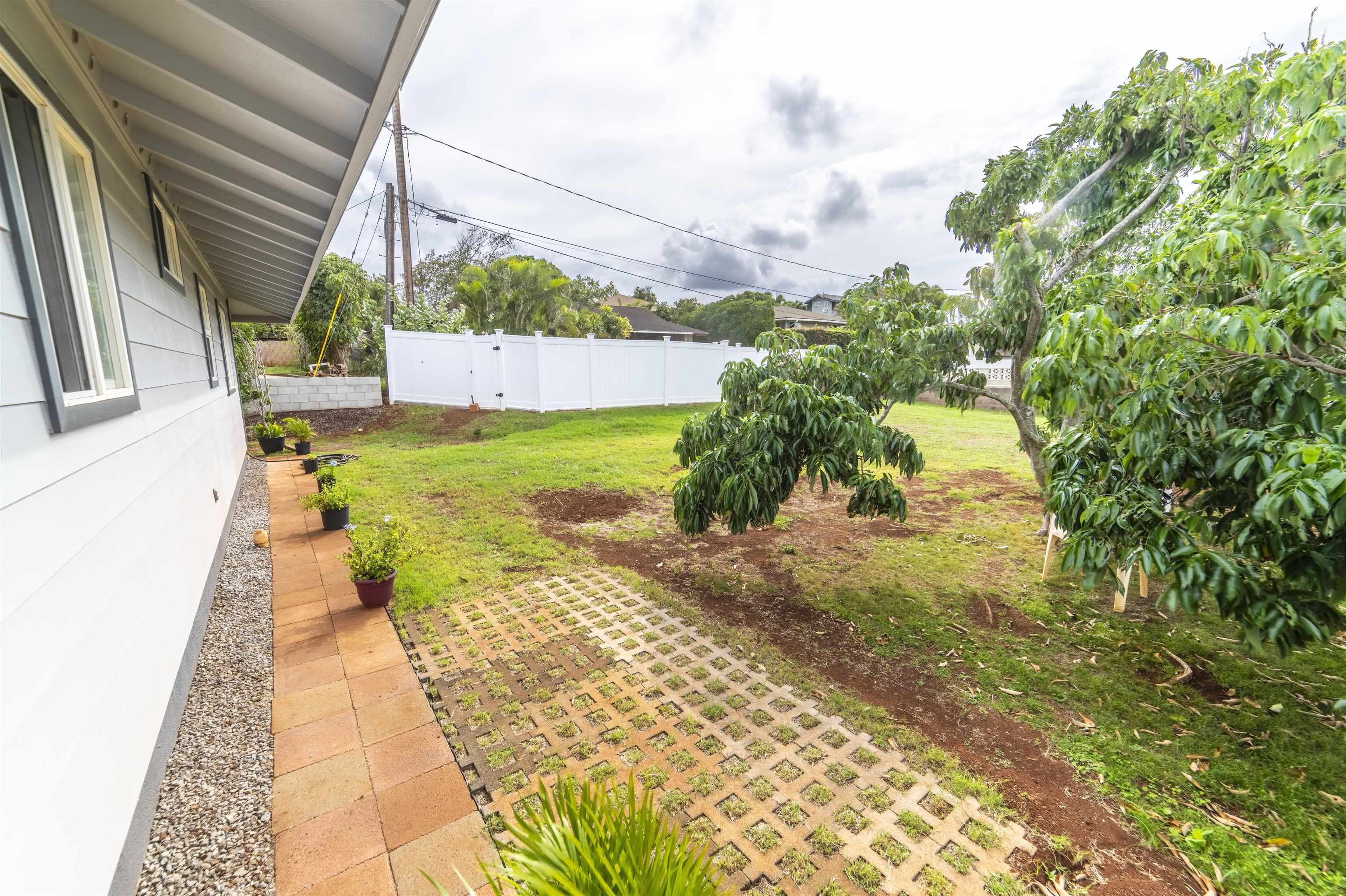5332 Lower Honoapiilani Road Lahaina, HI 96761 - Photo 20 of 36 Backyard