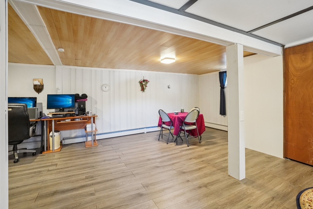 25 Monte Road Lynn, MA 01904 - Photo 16 of 28