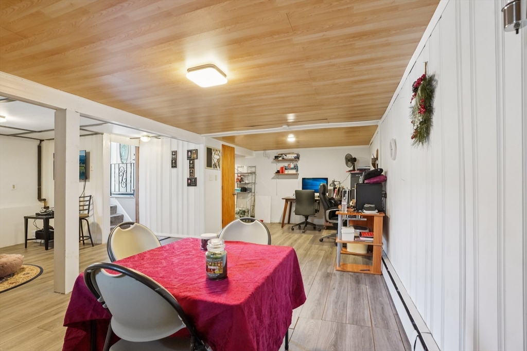 25 Monte Road Lynn, MA 01904 - Photo 18 of 28