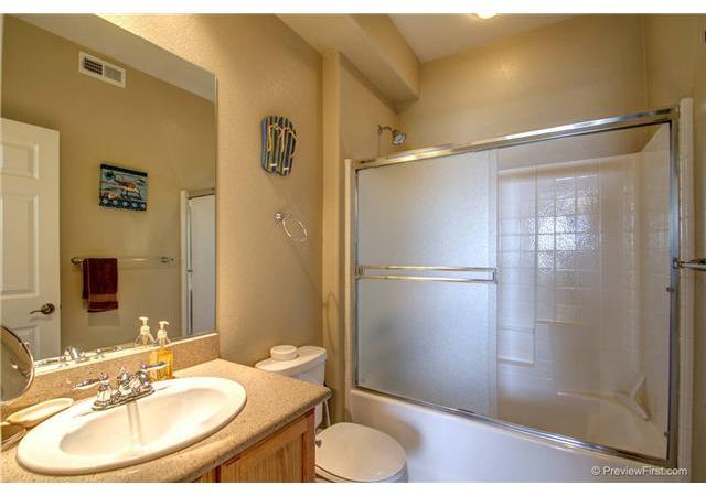 1295 Highbluff Avenue San Marcos, CA 92078 - Photo 13 of 25