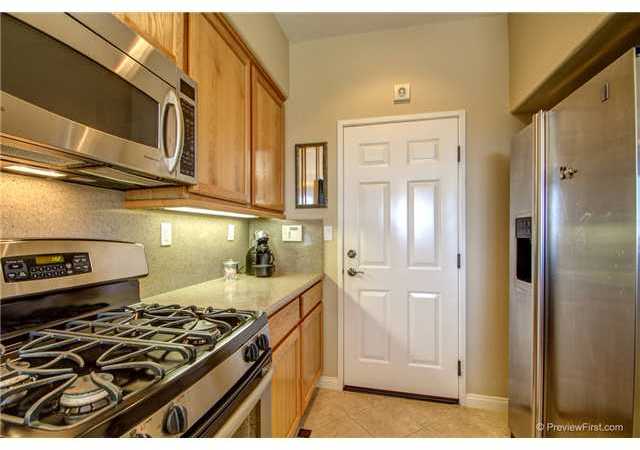 1295 Highbluff Avenue San Marcos, CA 92078 - Photo 8 of 25