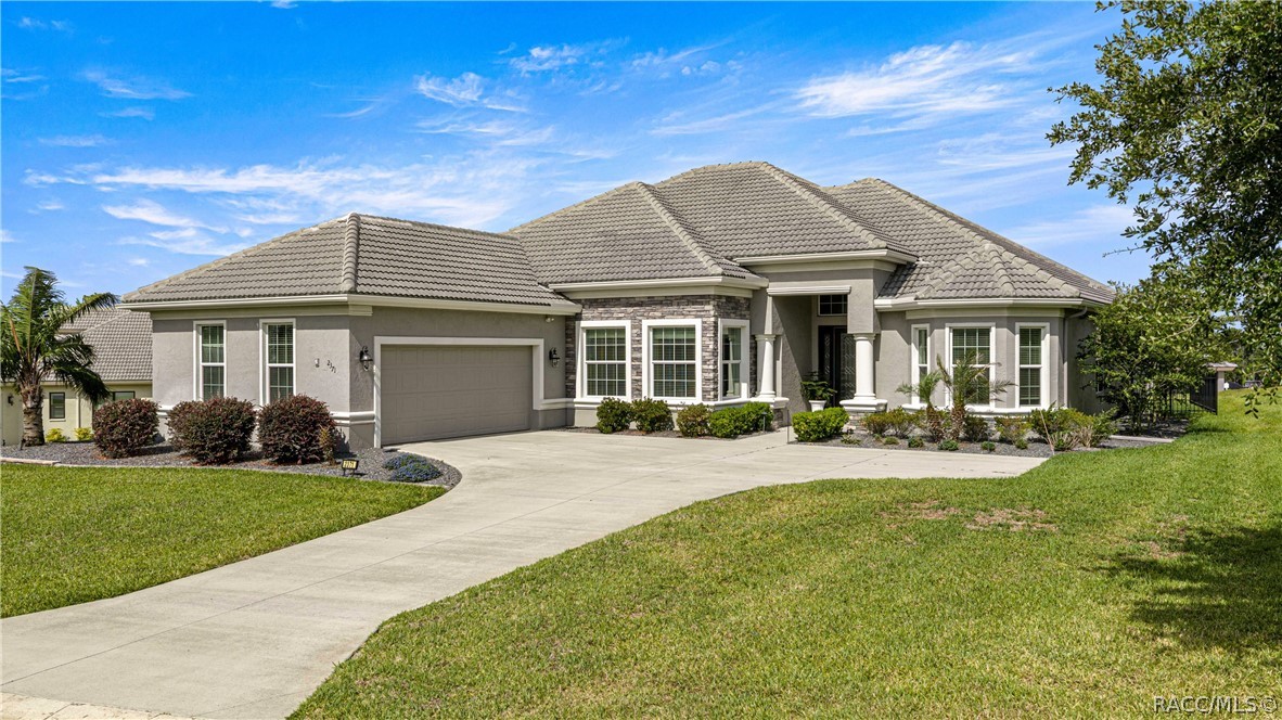 2371 North Peakview Loop Hernando, FL 34442 - Photo 1 of 99