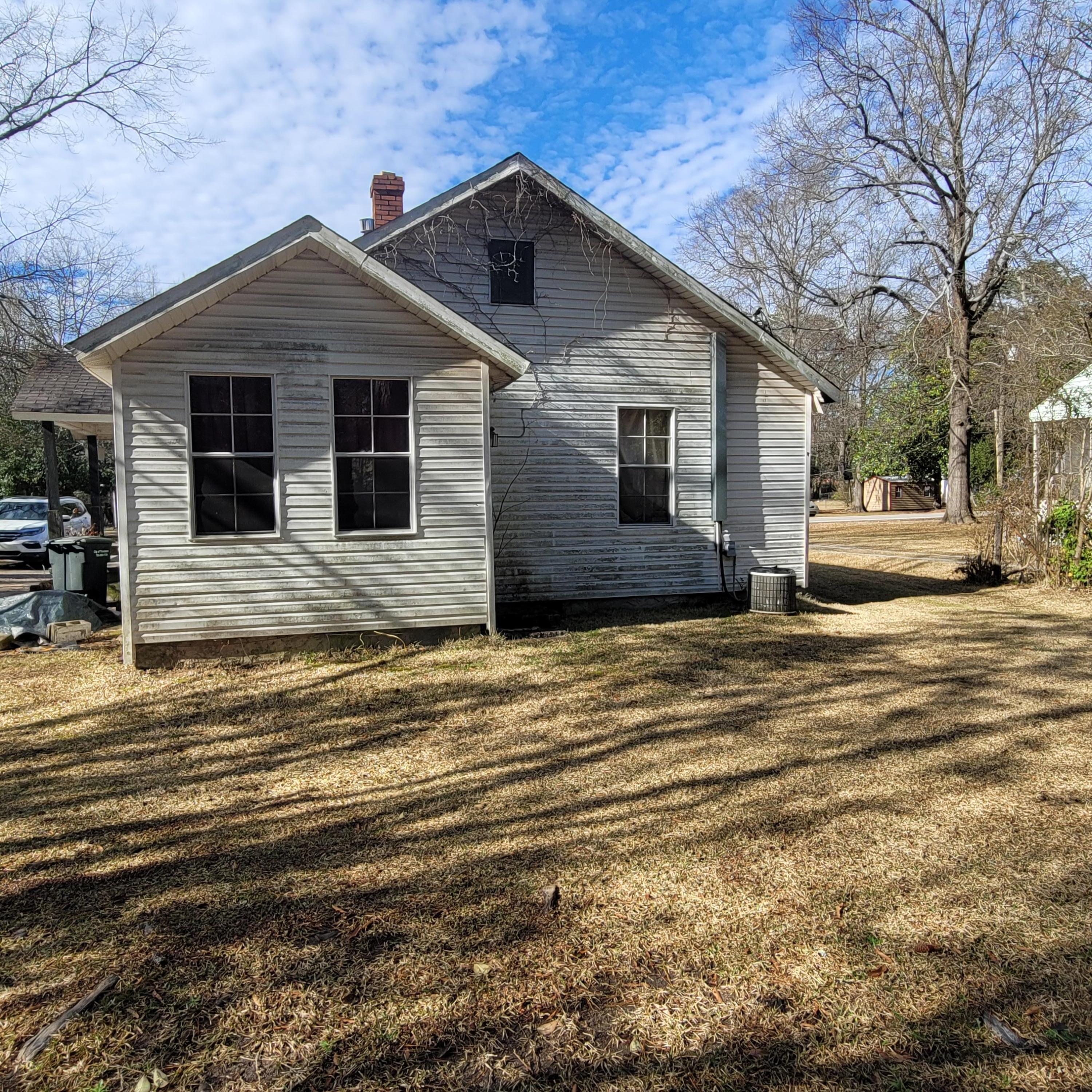 602 Salem Road Thomson, GA 30824 - Photo 4 of 5 20230126_105448