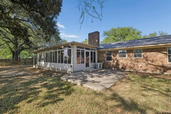 $269,000 | 1609 Montrose Drive, Tyler, TX 75701