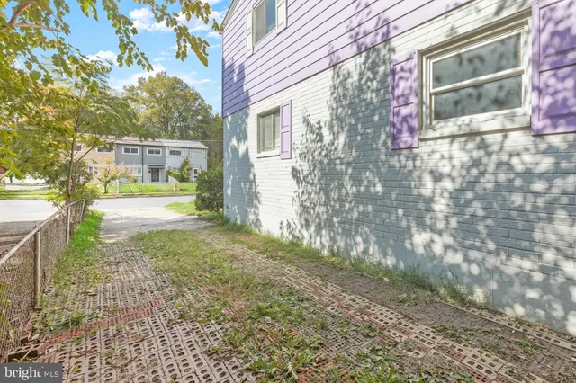 $279,900 | 2217 Columbia Place, Landover, MD 20785