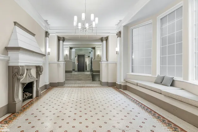 $1,250,000 | 229 West 97th Street, Unit 6E | Upper West Side