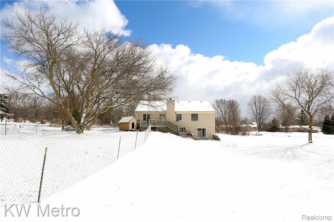 6811 Clintonville Road Clarkston, MI 48348 - Photo 30 of 32 Clintonville-30.jpg