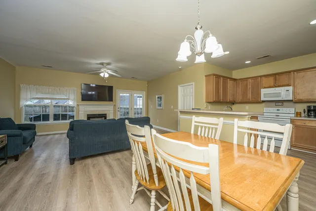 $325,000 | 122 Cannonsmill Lane, Summerville, SC 29485