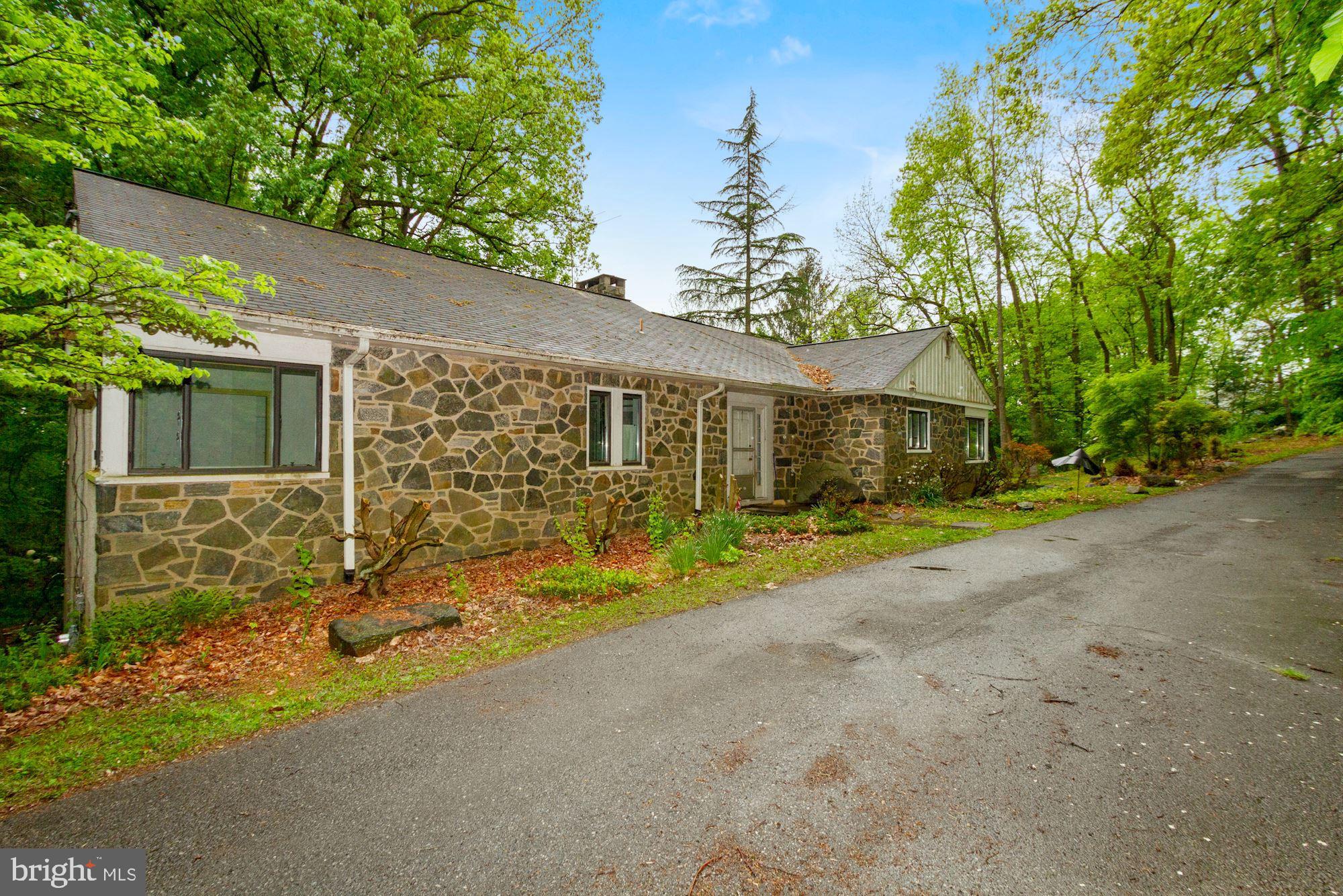 634 East Hillendale Road Chadds Ford, PA 19317 - Photo 3 of 47