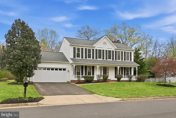 $1,099,000 | 12615 Heritage Farm Lane, Herndon, VA 20171