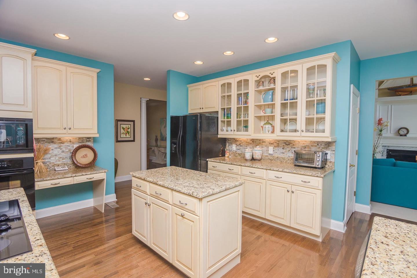245 Charleston Road Ocean Pines, MD 21811 - Photo 22 of 40 Kitchen...