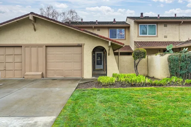 $399,900 | 203 West El Dorado Drive, Woodland, CA 95695