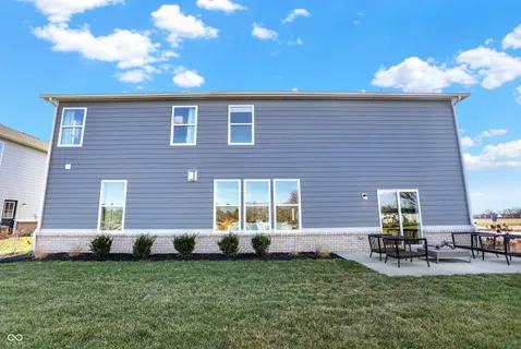 $485,000 | 958 Elmwood Lane, Greenwood, IN 46143