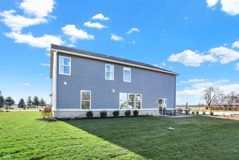 $485,000 | 958 Elmwood Lane, Greenwood, IN 46143