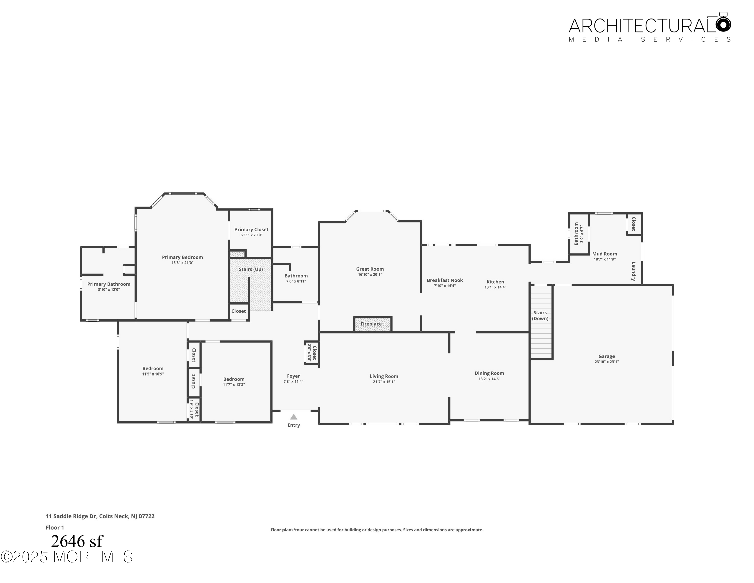 11 Saddle Ridge Road Colts Neck, NJ 07722 - Photo 3 of 4 a black white and white photo of a lake