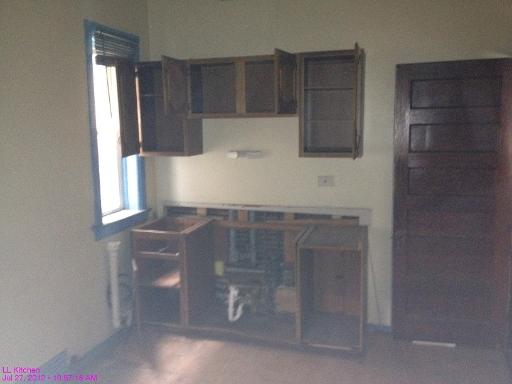 35 North Mayfield Avenue Chicago, IL 60644 - Photo 3 of 12