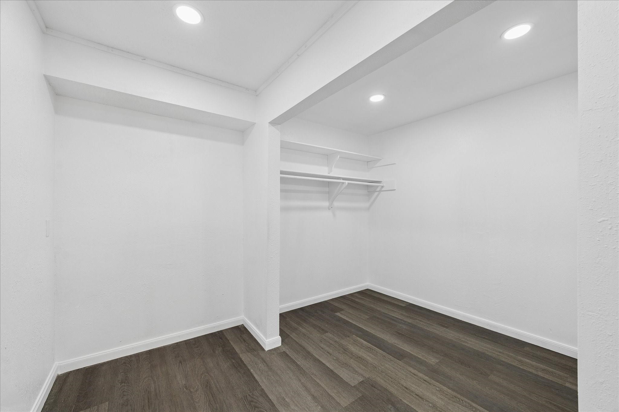 210 Weeping Oak Lane Spring, TX 77388 - Photo 14 of 20 a view of a room with wooden floor