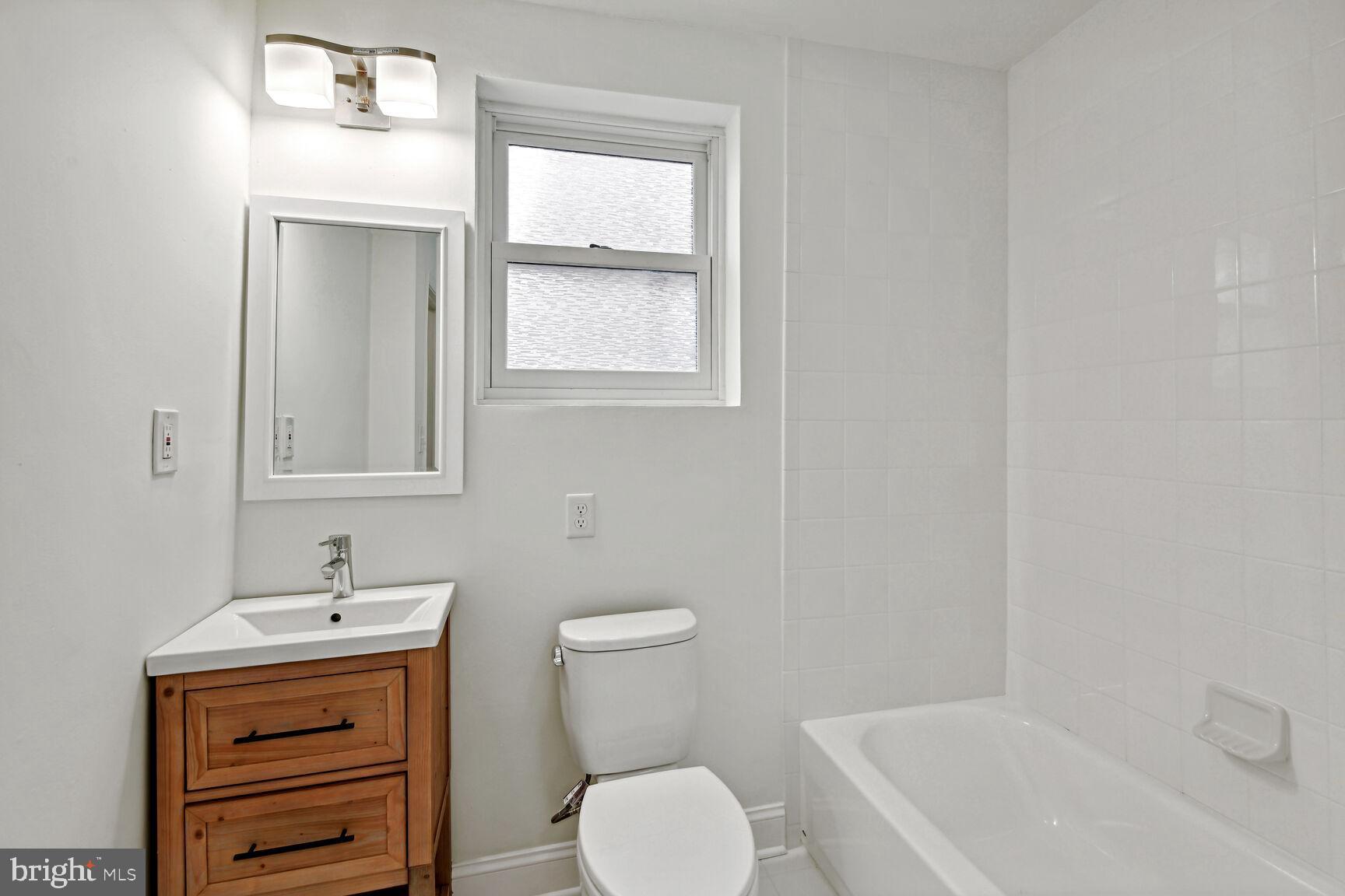 817 T Street Northwest, Unit B Washington, DC 20001 - Photo 7 of 17 Newly Renovated Bathroom