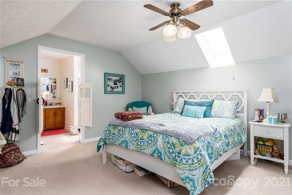 5896 Bollinger Loop Morganton, NC 28655 - Photo 14 of 30 Gallery Image 14