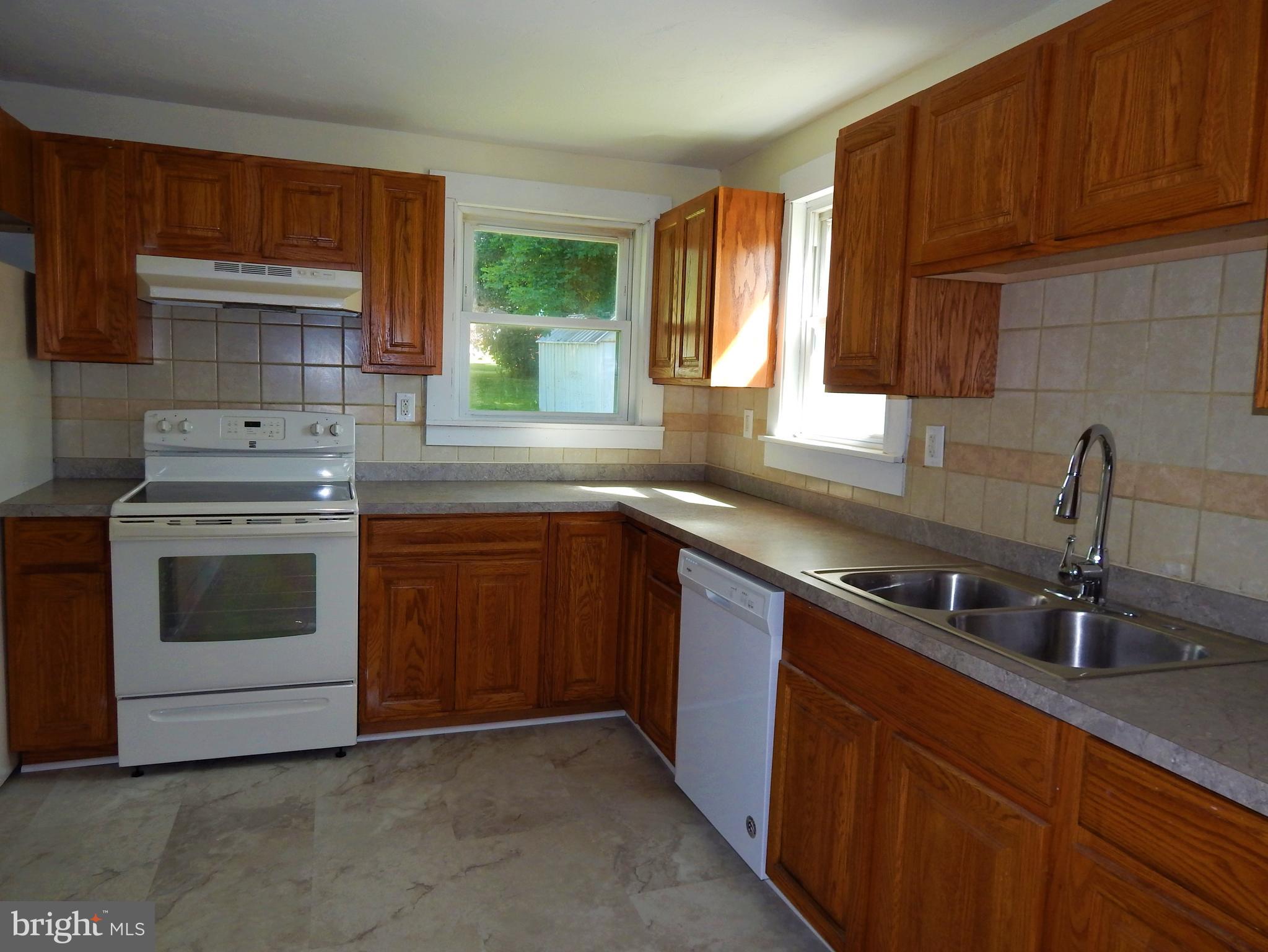 2191 Craley Road Windsor, PA 17366 - Photo 7 of 25