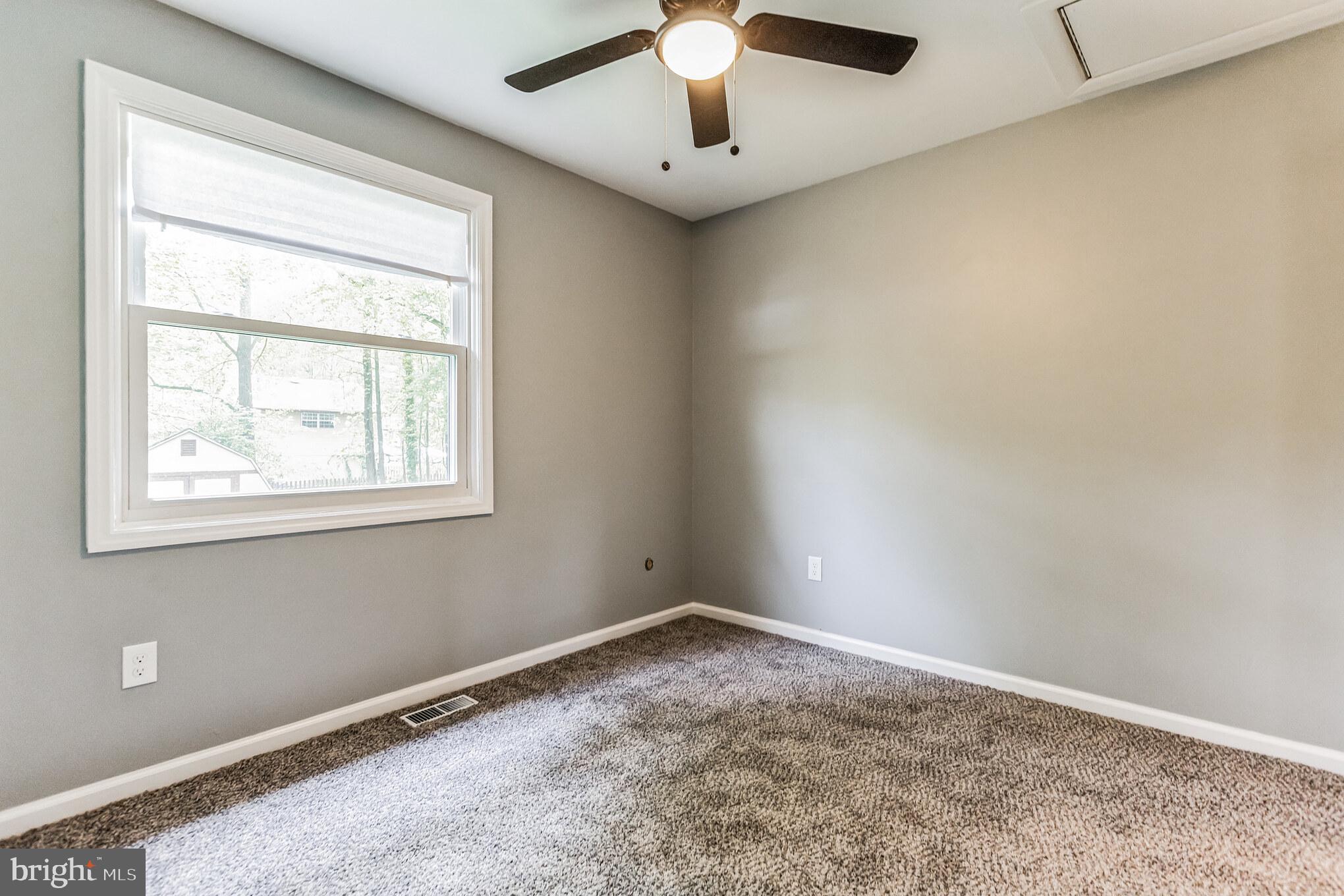 10 Naylor Avenue Clementon, NJ 08021 - Photo 23 of 35