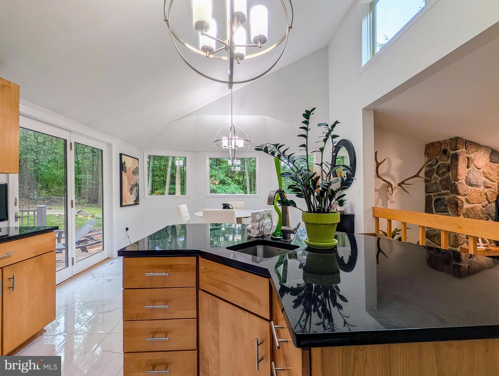 5077 Summit View Road Everett, PA 15537 - Photo 13 of 82