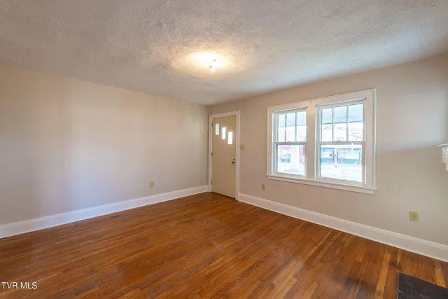 $199,000 | 1601 Edgemont Avenue, Bristol, TN 37620