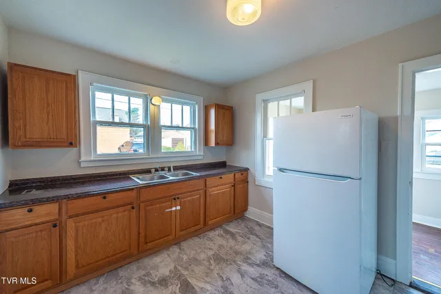 $199,000 | 1601 Edgemont Avenue, Bristol, TN 37620