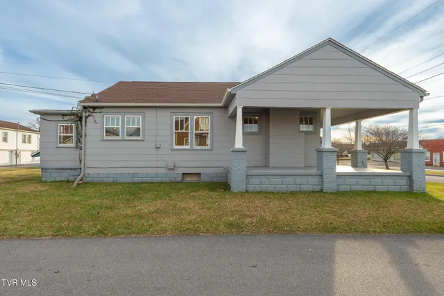 $199,000 | 1601 Edgemont Avenue, Bristol, TN 37620