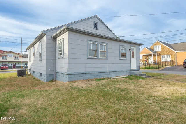 $199,000 | 1601 Edgemont Avenue, Bristol, TN 37620