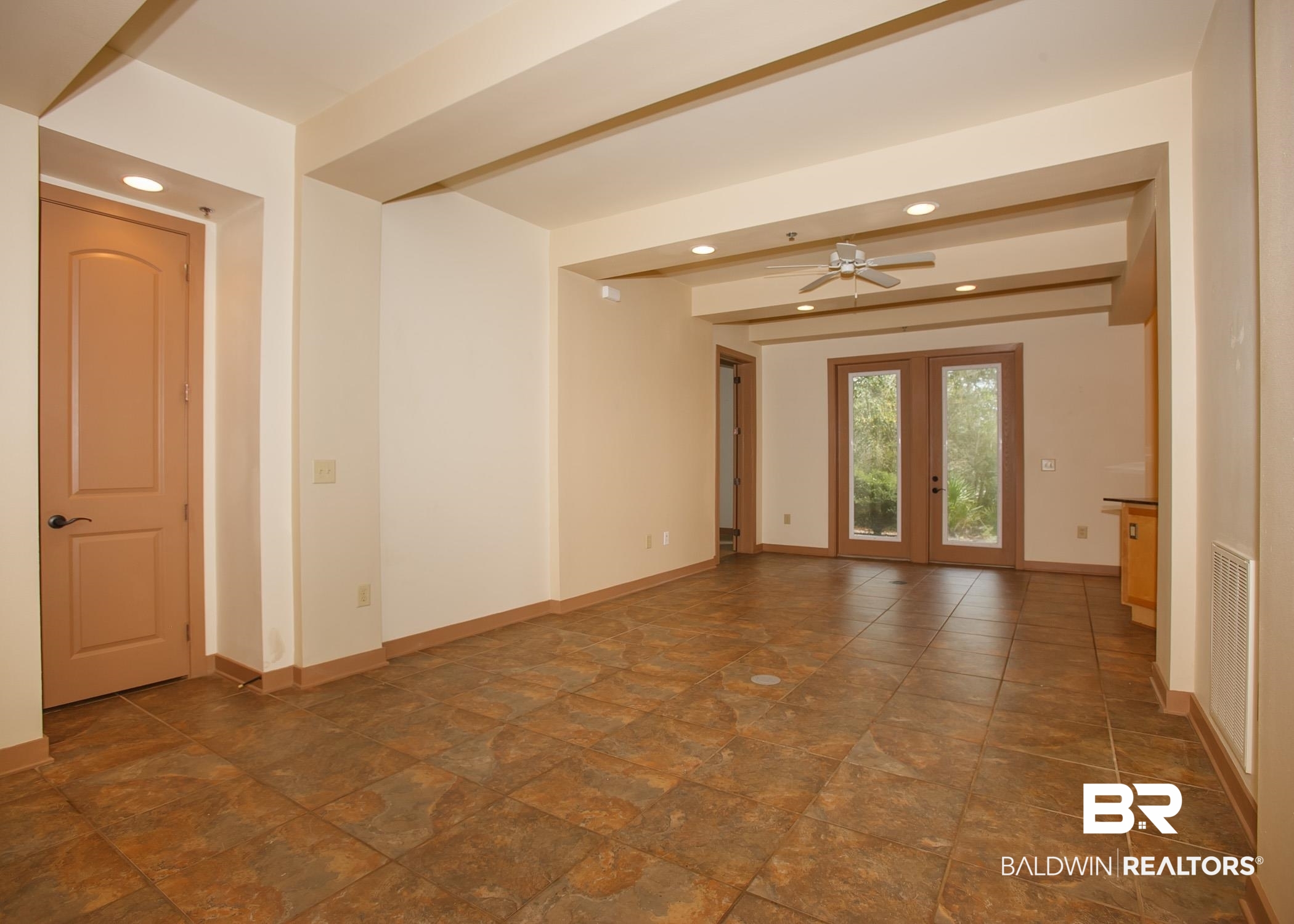 1430 Regency Road, Unit D104 Gulf Shores, AL 36542 - Photo 16 of 41