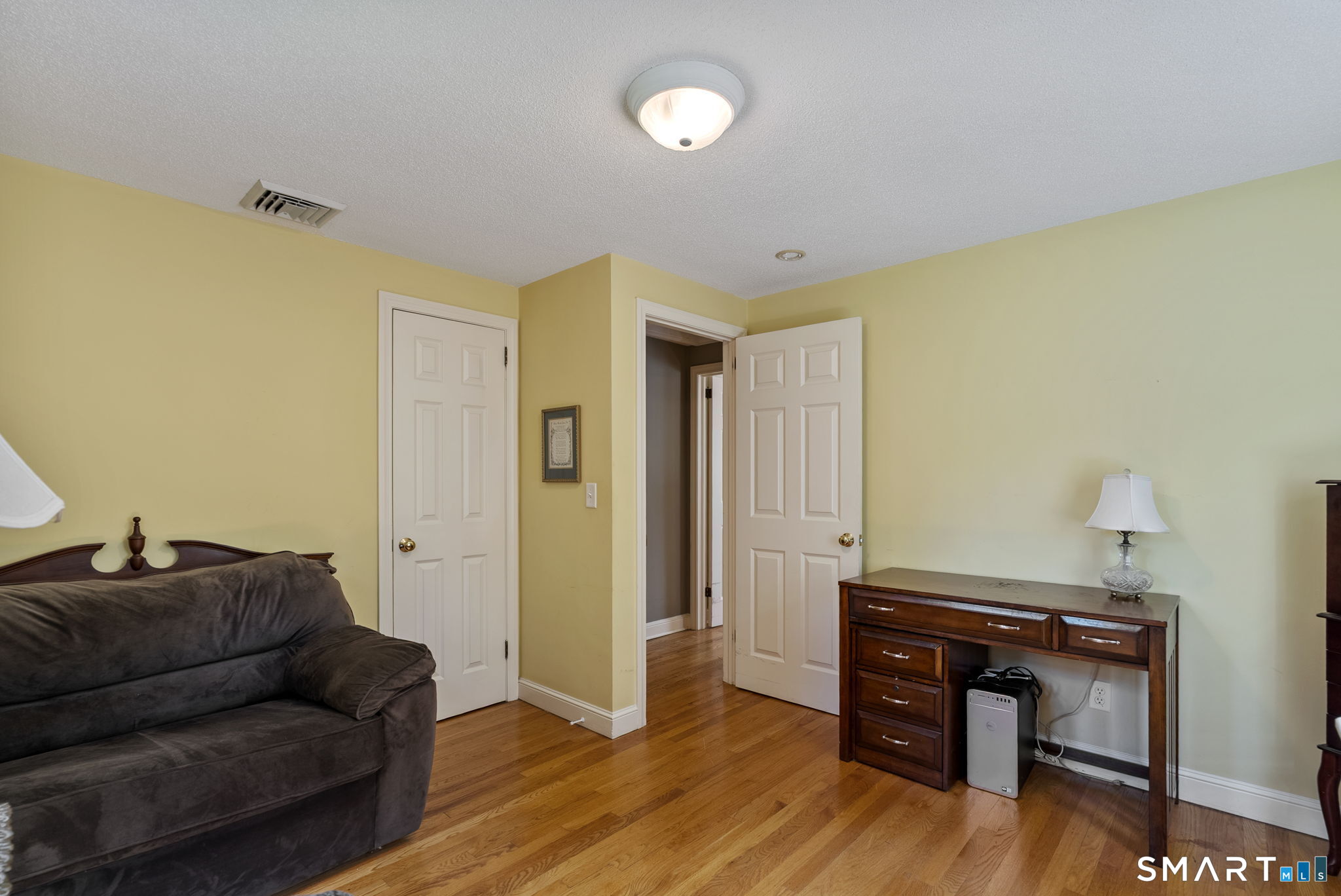 39 Clovercrest Road Wethersfield, CT 06109 - Photo 24 of 40 Gallery Image 24
