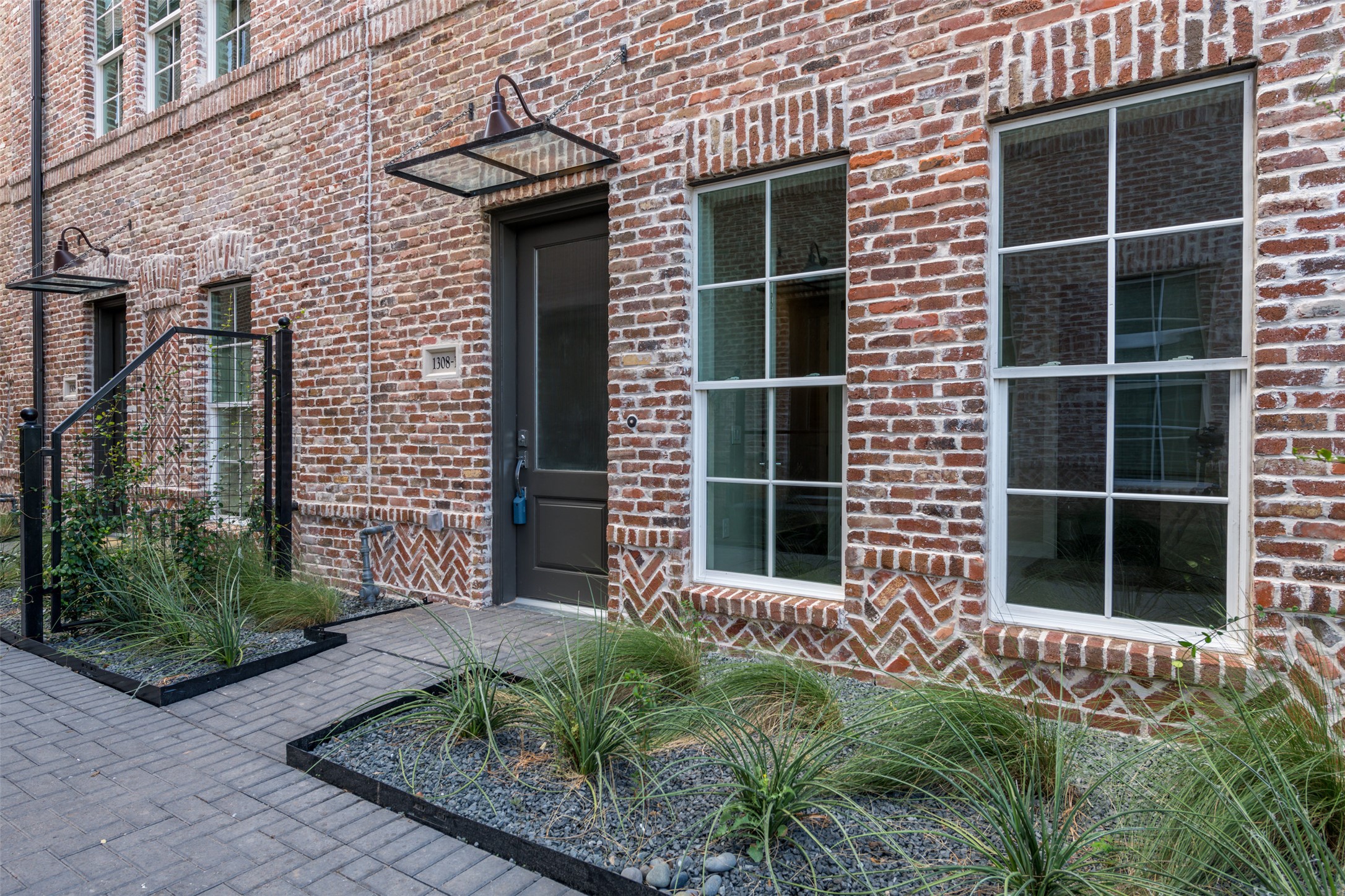 1308 Tinnin Ford Road, Unit 1 Austin, TX 78741 - Photo 2 of 21 a view of front door of house