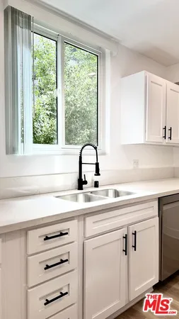 $4,495 | 414 North Palm Drive, Unit 8, Beverly Hills, CA 90210