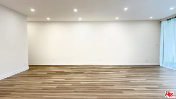 $4,495 | 414 North Palm Drive, Unit 8, Beverly Hills, CA 90210