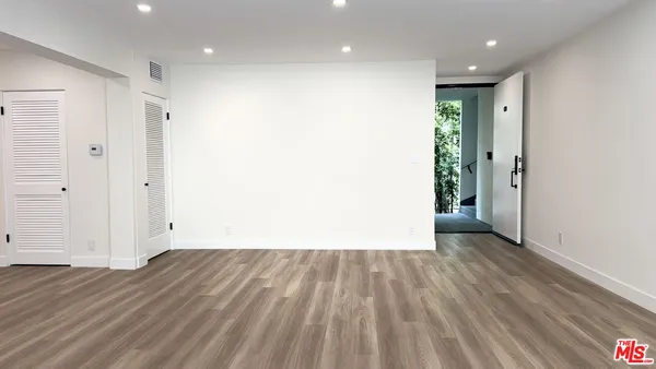 $4,495 | 414 North Palm Drive, Unit 8, Beverly Hills, CA 90210