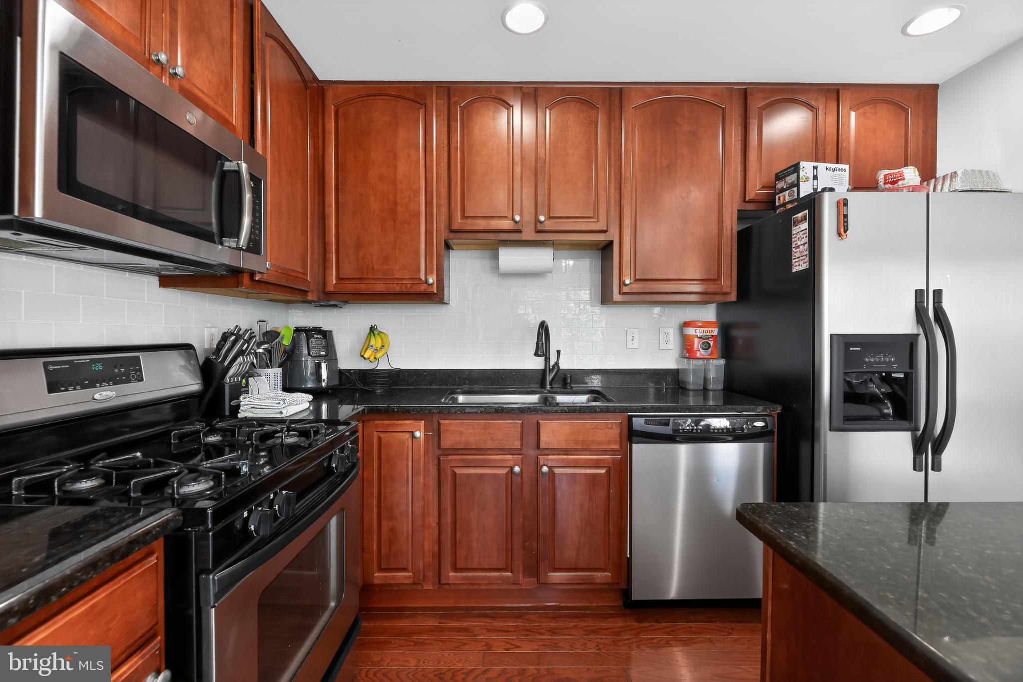 1037 Moore Road West Deptford, NJ 08086 - Photo 7 of 26