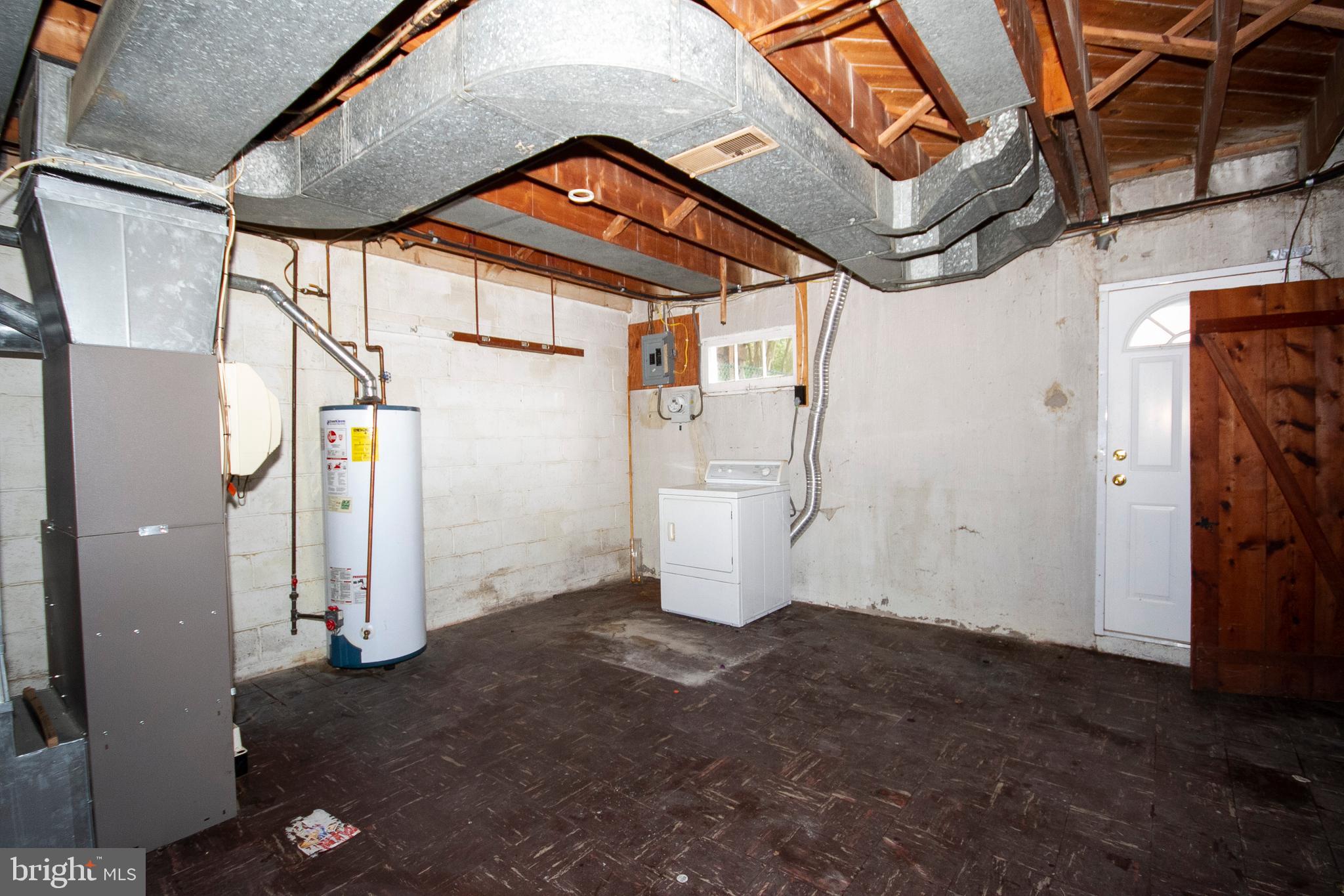6121 Edlynne Road Baltimore, MD 21239 - Photo 16 of 19