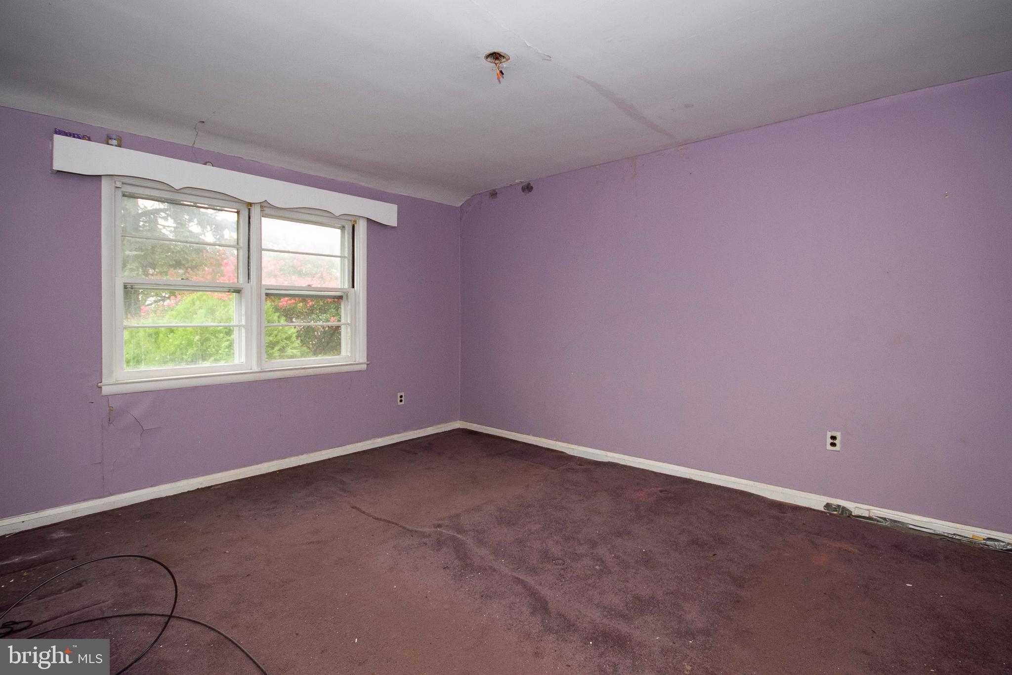 6121 Edlynne Road Baltimore, MD 21239 - Photo 4 of 19