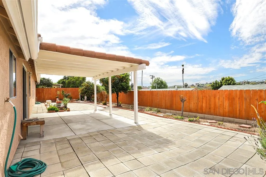 886 St George Place Spring Valley, CA 91977 - Photo 20 of 24 Gallery Image 20