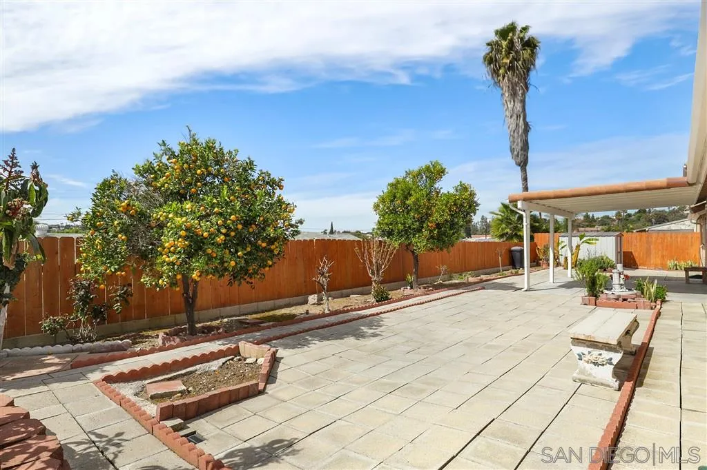 886 St George Place Spring Valley, CA 91977 - Photo 23 of 24 Gallery Image 23