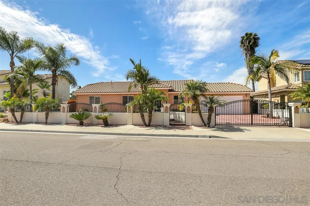 886 St George Place Spring Valley, CA 91977 - Photo 24 of 24 Gallery Image 24